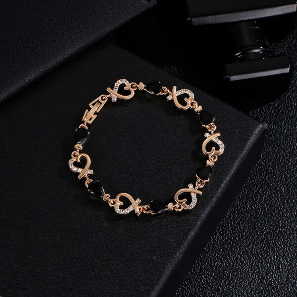 Hollow Love Bracelet With Rhinestones Fashion Temperament Heart-shaped Bracelet For Valentine's Day Gift Jewelry - Image 8